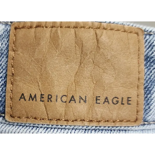 American Eagle Mom Jeans High Waisted‎ Light Wash Denim Stretch Womens 4 - Image 4