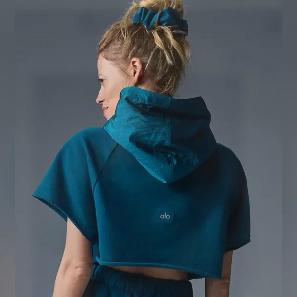 ALO Yoga NWT In The Air Short Sleeve Cropped Hoodie Eclipse Blue Size M - Image 3
