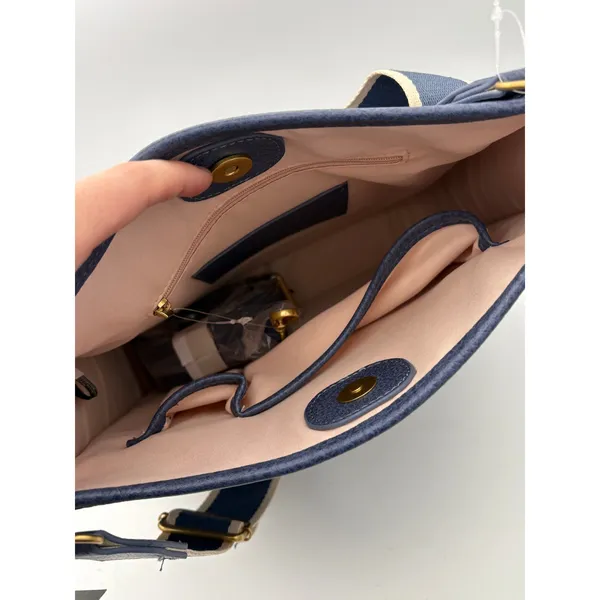 Women’s Style&Co Navy Blue Leather Crossbody Purse - Image 5