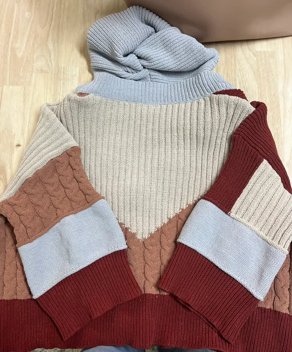 POL Boutique Sweater / Pullover - Image 4