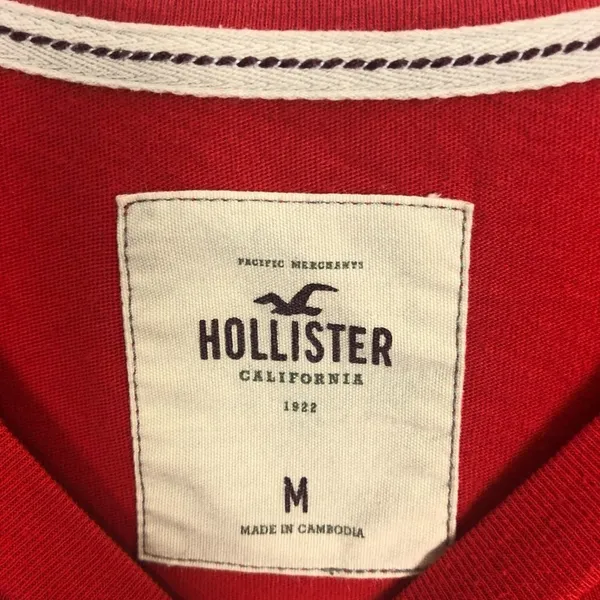 Hollister Embroidered Red Women's Tee Size M - Image 2