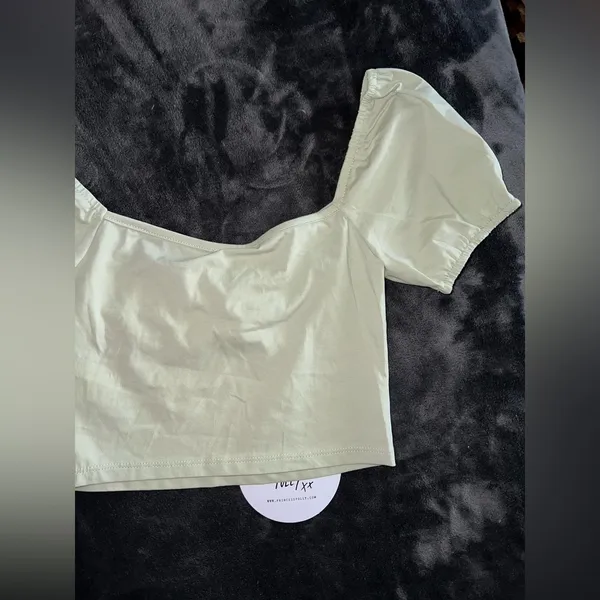 Princess Polly Kendall Crop Top in Sage Size 0 New with tag - Image 11