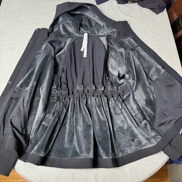 Lululemon RepelShell Cinch Back Rain Jacket Waterproof Windproof Velour Lined 12 - Image 11