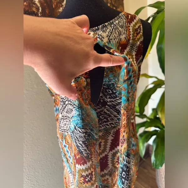 EUC Bobeau SOUTHWESTERN STYLE TANK TOP CHIFFON STYLE SZ M - Image 6
