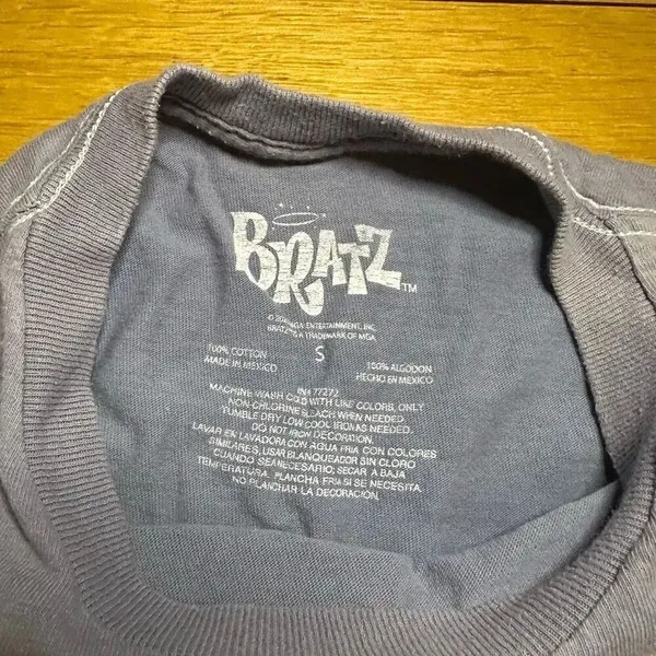 Vintage bratz t shirt small purple - Image 4