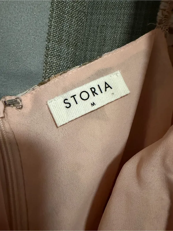 Storia Pink and Mustard Floral Puff-Sleeve Dress - Image 2