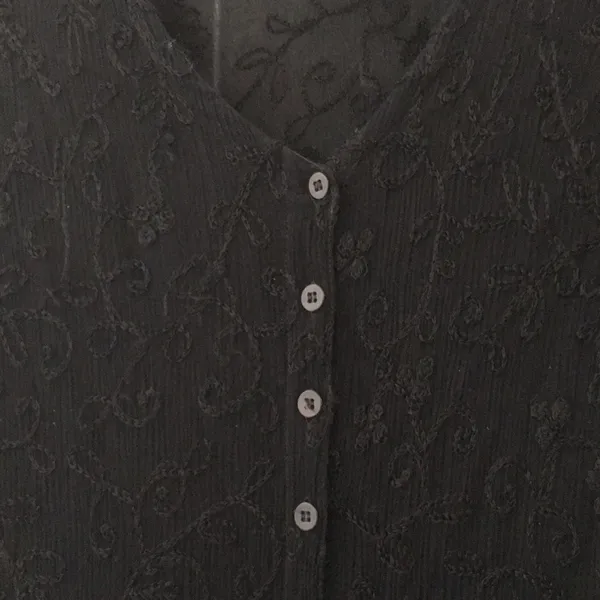 FINAL MARKDOWN Ladies’ Nostalgia Embroidered Button - Image 3