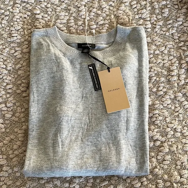NWT Halogen crew neck‎ sweater. Gray. Size Small - Image 2