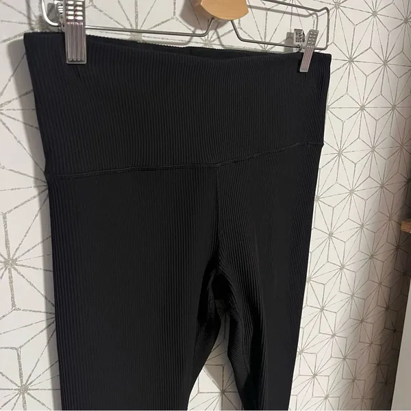 Athleta Elation Rib Tight Black - Image 4
