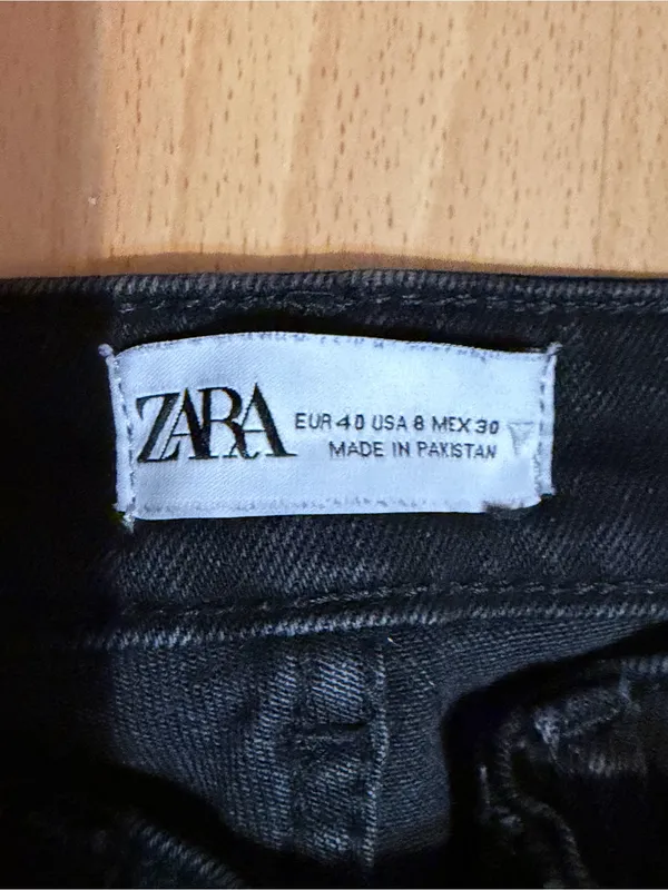 Forever 21 BUNDLE of 5 Jeans Zara, American Eagle, Pacsun, Abercrombie and Fitch etc. - Image 8