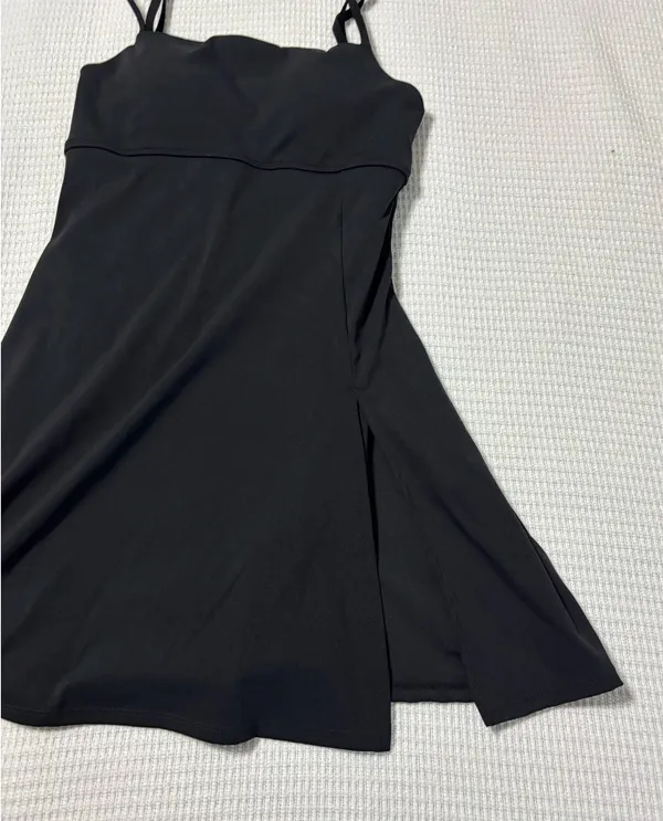 Black Athletic Dress Size M - Image 5