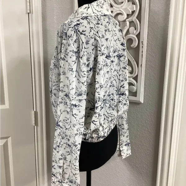 Lush blouse with gathered waist. - Image 3