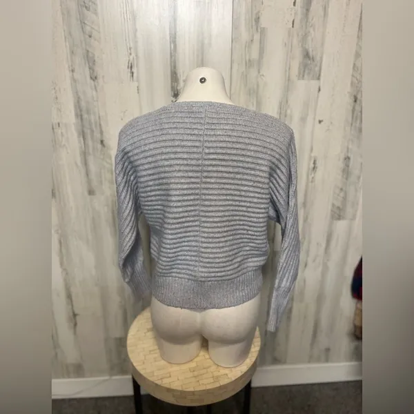 Sweater Size M - Image 4