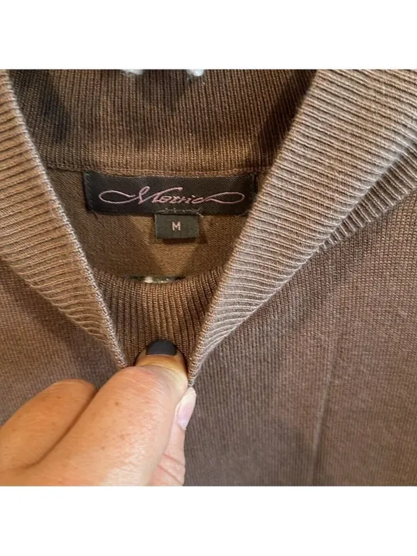 Metric Ribbed Knit Taupe Mock Neck Sweater Medium - Image 2