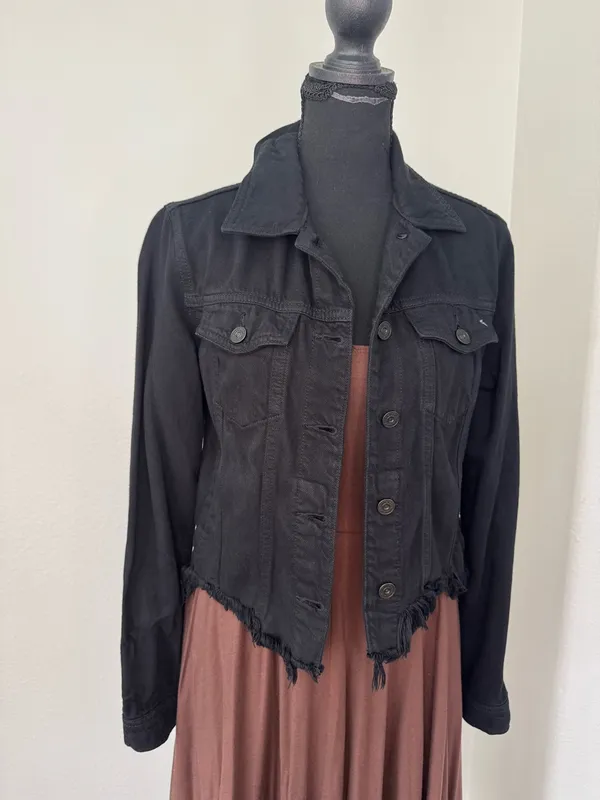 Hidden Los Angeles Black Denim Raw Hem Jacket Size Small - Image 5