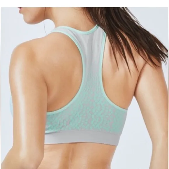 Fabletics Renee Seamless Bra‎ Grey/Green Polka Dot Size Medium Moisture Wicking - Image 4
