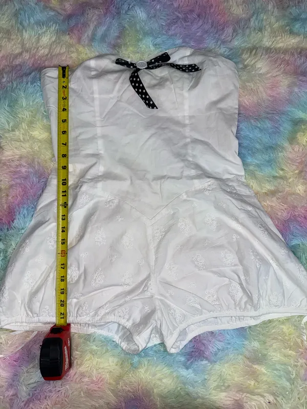 White Cute Romper Size XL - Image 5