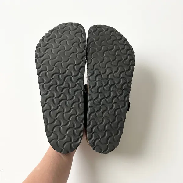 Birkenstock Gizeh Birko-Flor Patent Black Sandals Size 42 US 11 - Image 7