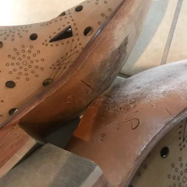 Shoes - Image 5