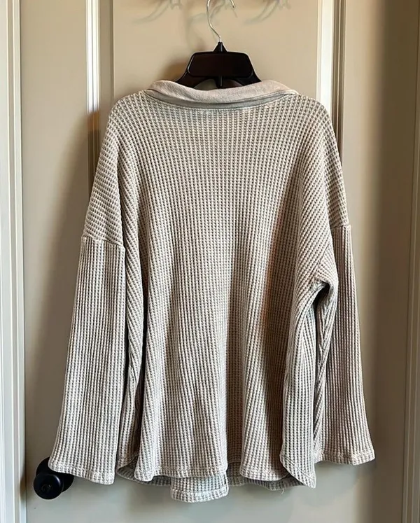 Bucketlist Waffleknit Shacket Stone Size M - Image 2