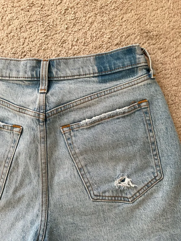 Abercrombie 90s Baggy Shorts - Image 10