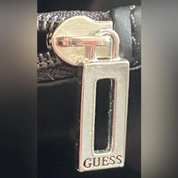 Guess Black Leather Logo Zip Wallet - Image 9
