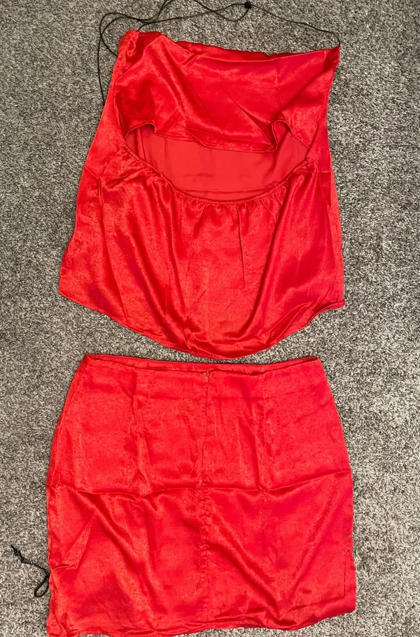 Two pieces red Top and skirt set NEW - Image 6