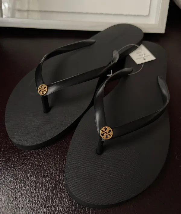 Tory Burch NWT Solid thin flip flop PVC/EVA size 9 in black 2023 new style - Image 5