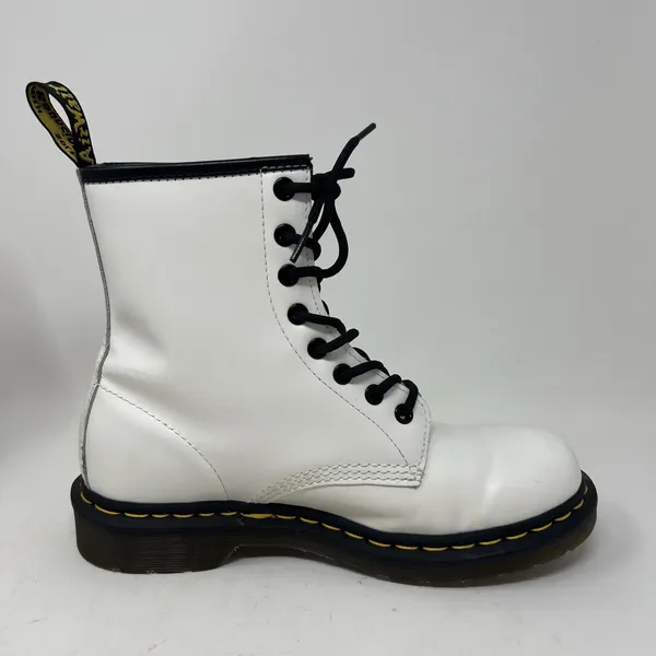 Dr. Martens 1460 White Smooth Leather Boots 8-Eye Lace Up Women's US 8 11821 - Image 6