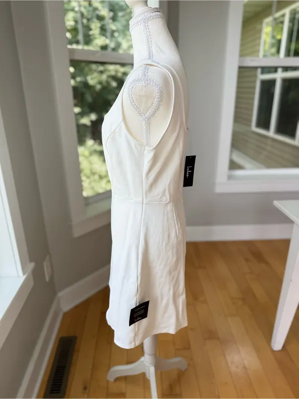 Lulu's White Square Neck Mini Dress Size Large NWT - Image 2