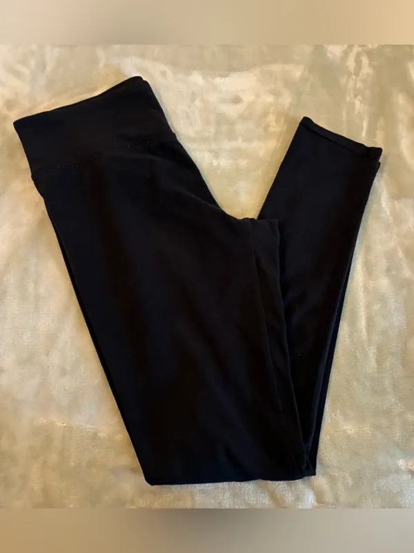 Women’s Aerie Black Leggings - Comfortable Everyday Bottoms Size Medium - Image 5