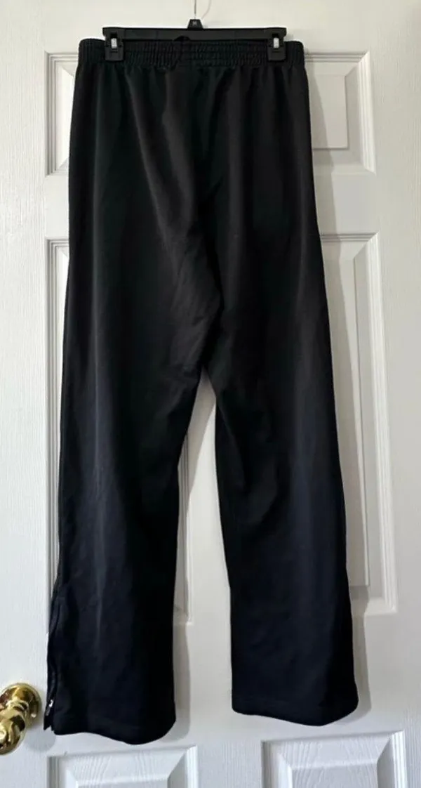 Under Armour Unisex sweats are a size Large. - Image 8