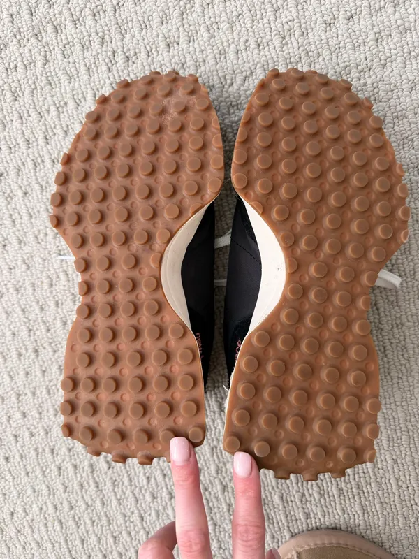 New Balance Sneakers Women’s - Image 5