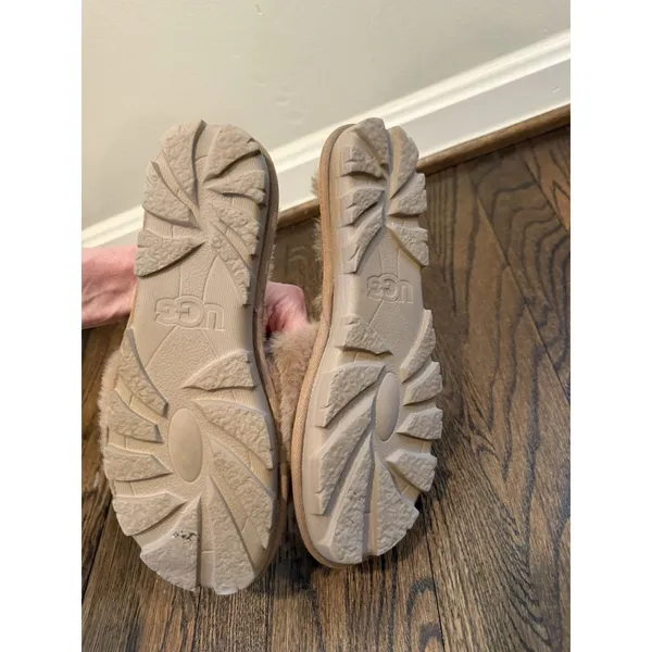 UGG® › Cozette Genuine Shearling Slipper Sz 9 $110 - Image 8