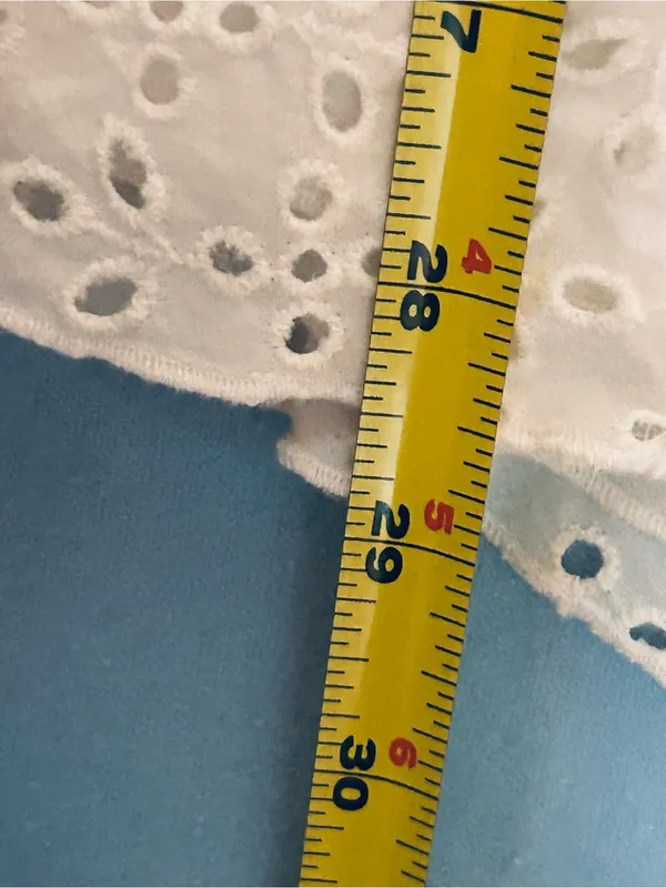 Nine West White Eyelet Camisole with Adjustable Straps Size 16. Boho cottagecore - Image 8