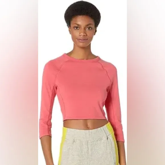 NWT‎ Free People movement circle back top in lipstick - Image 5