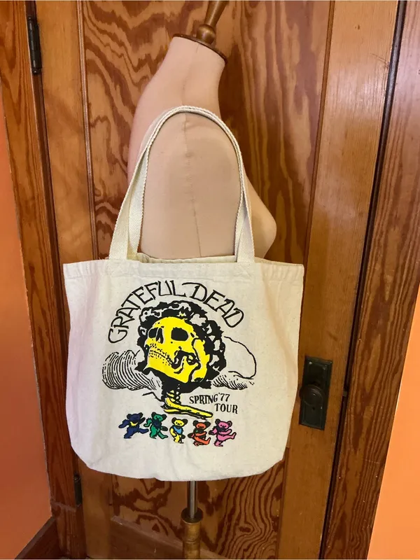 Urban Outfitters Grateful Dead Spring ’77 Tour Canvas Tote Bag Bears - Image 5