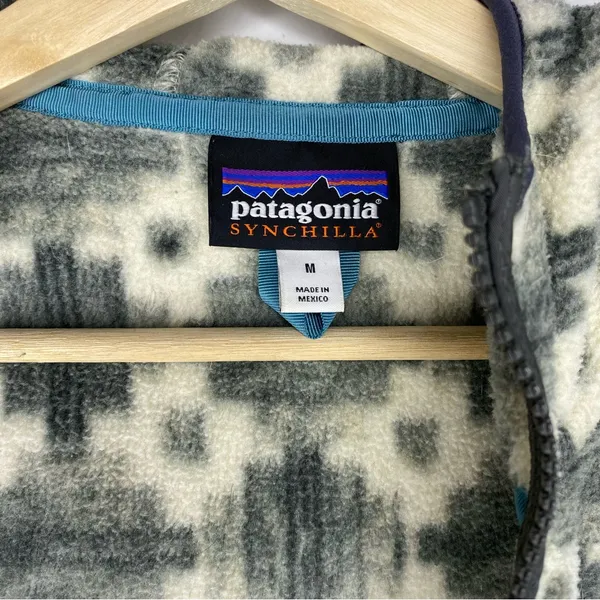 Patagonia Synchilla Fleece Jacket Women Medium Southwestern Aztec Print Full Zip - Image 5