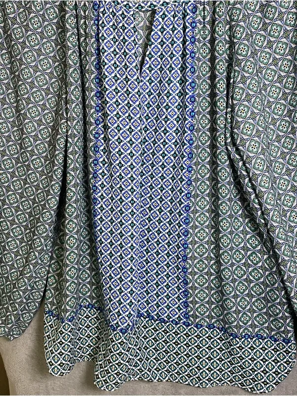 Max studio‎ boho long sleeve v neck size Large Blouse work modest - Image 3