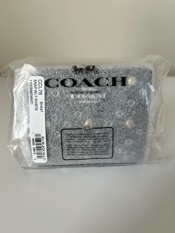 Coach Wallet - Image 9