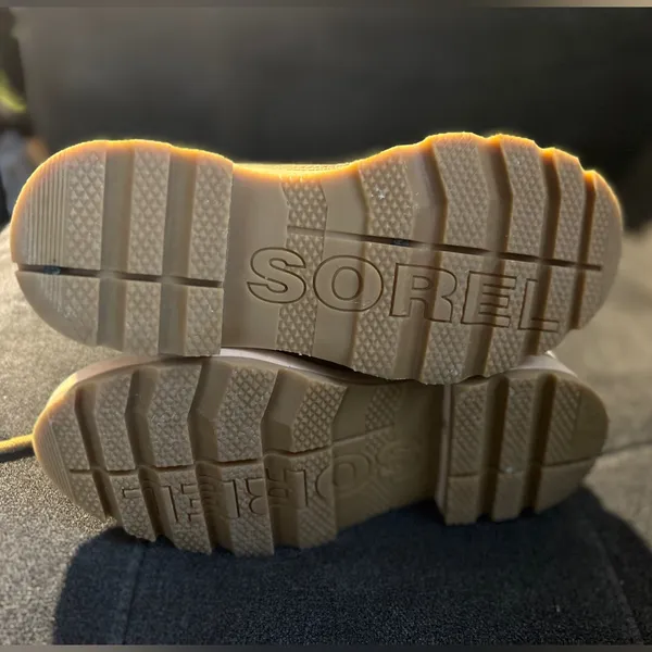 Sorel Cream Fur-Lined Boots - Image 6