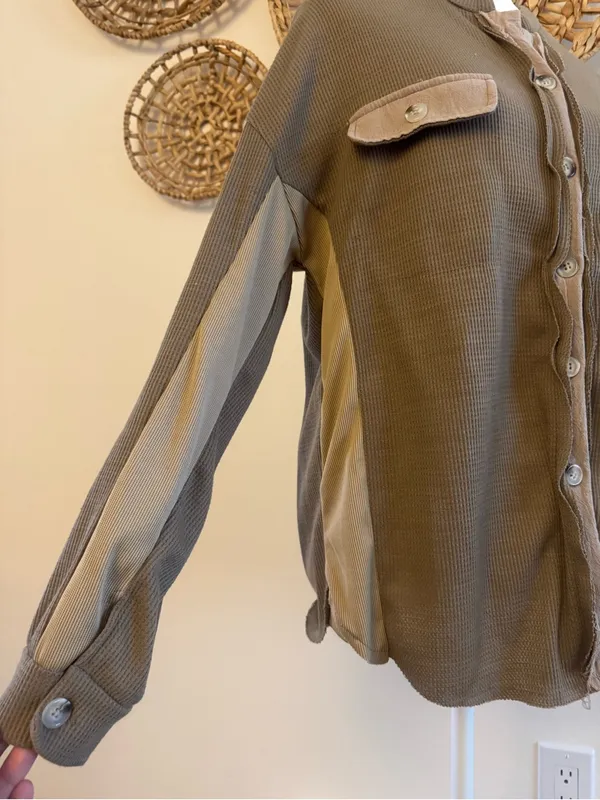 Button Front Waffle Knit Shacket in Olive Brown Size XL - Image 2