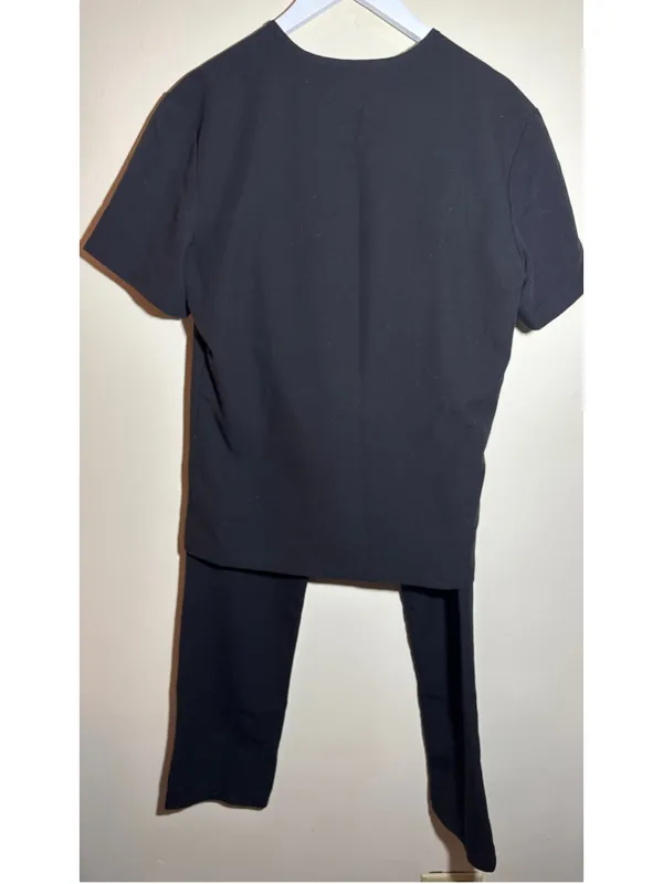 FIGS Scrub Set Size S Black inseam 32” - Image 4