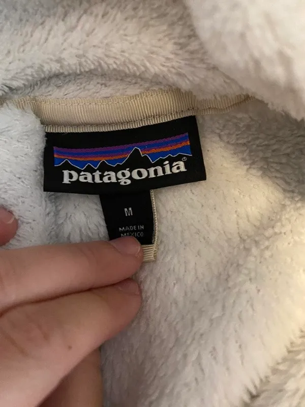 Patagonia Sweatshirt - Image 2