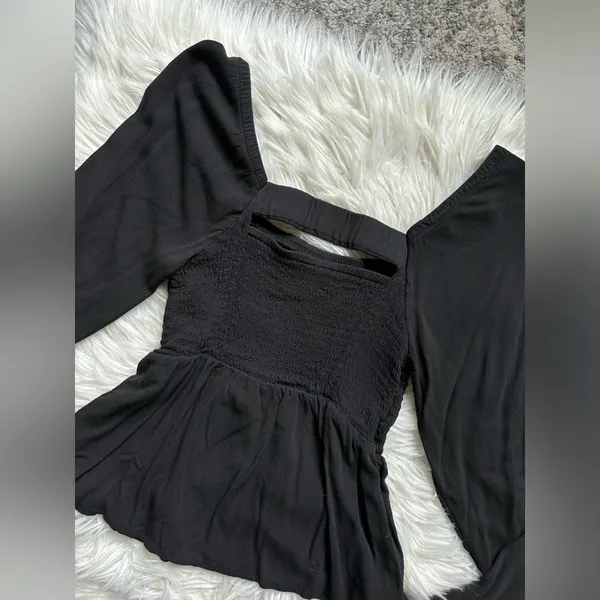 Old Navy smocked babydoll blouse - Image 8