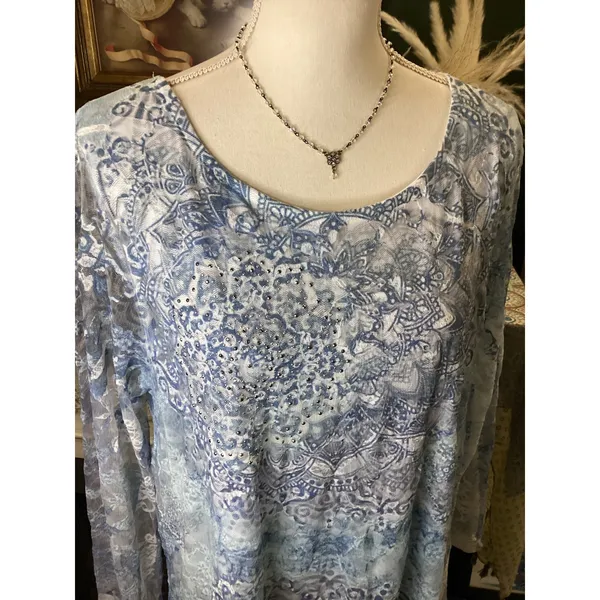 Cal Style Womens XL Blue White Mandala Paisley Lace Rhinestone Tunic Top USA‎ - Image 2