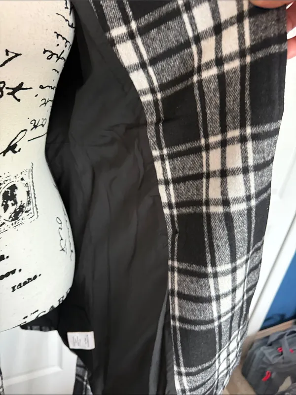 BloomChic Black and White Plaid Double - Image 6