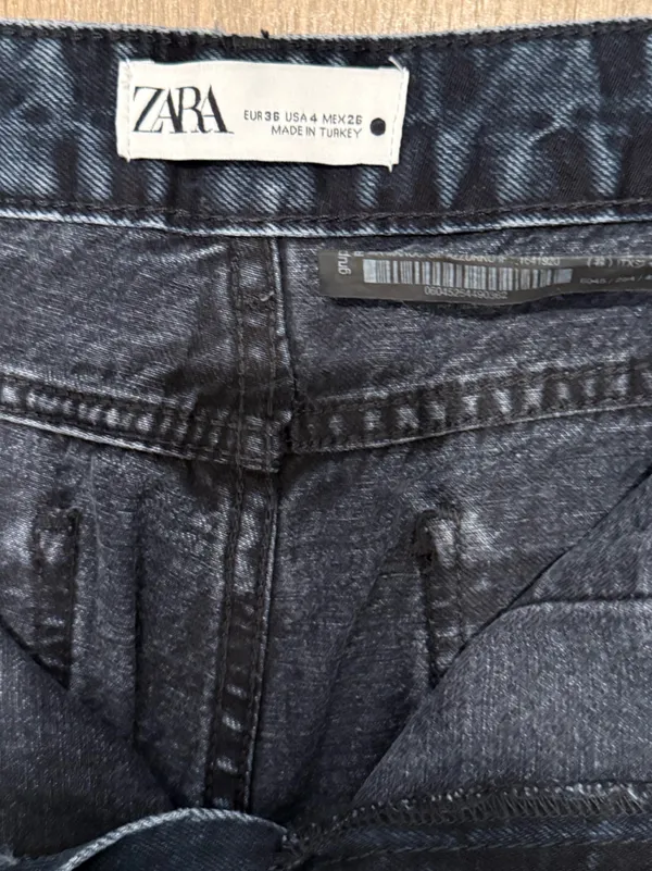 Zara Black Wide-Leg Cargo Jeans - Image 2