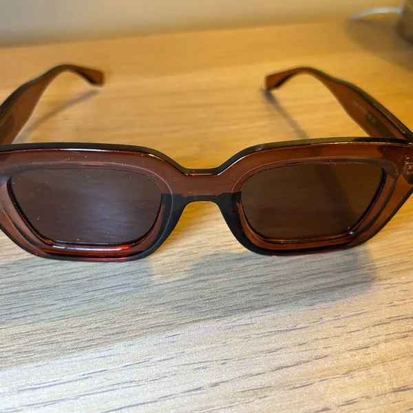 Brown Square Sunglasses - Image 2