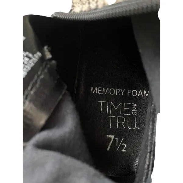 Time and Tru Memory Foam size 7.5 Women's Mid Boot Snake‎ Print - Image 6